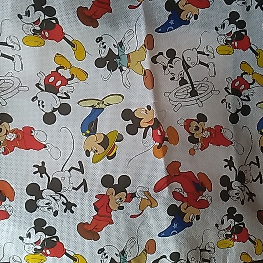 Mickey Mouse Tote / Shopping Bag 12.5 x 13 1/4 ×7 NWT White, Red & Black - Picture 2 of 6